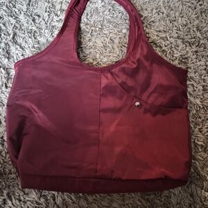 Zhuoku Burgundy Nylon Travel Tote Wet Pocket Organizer Bag